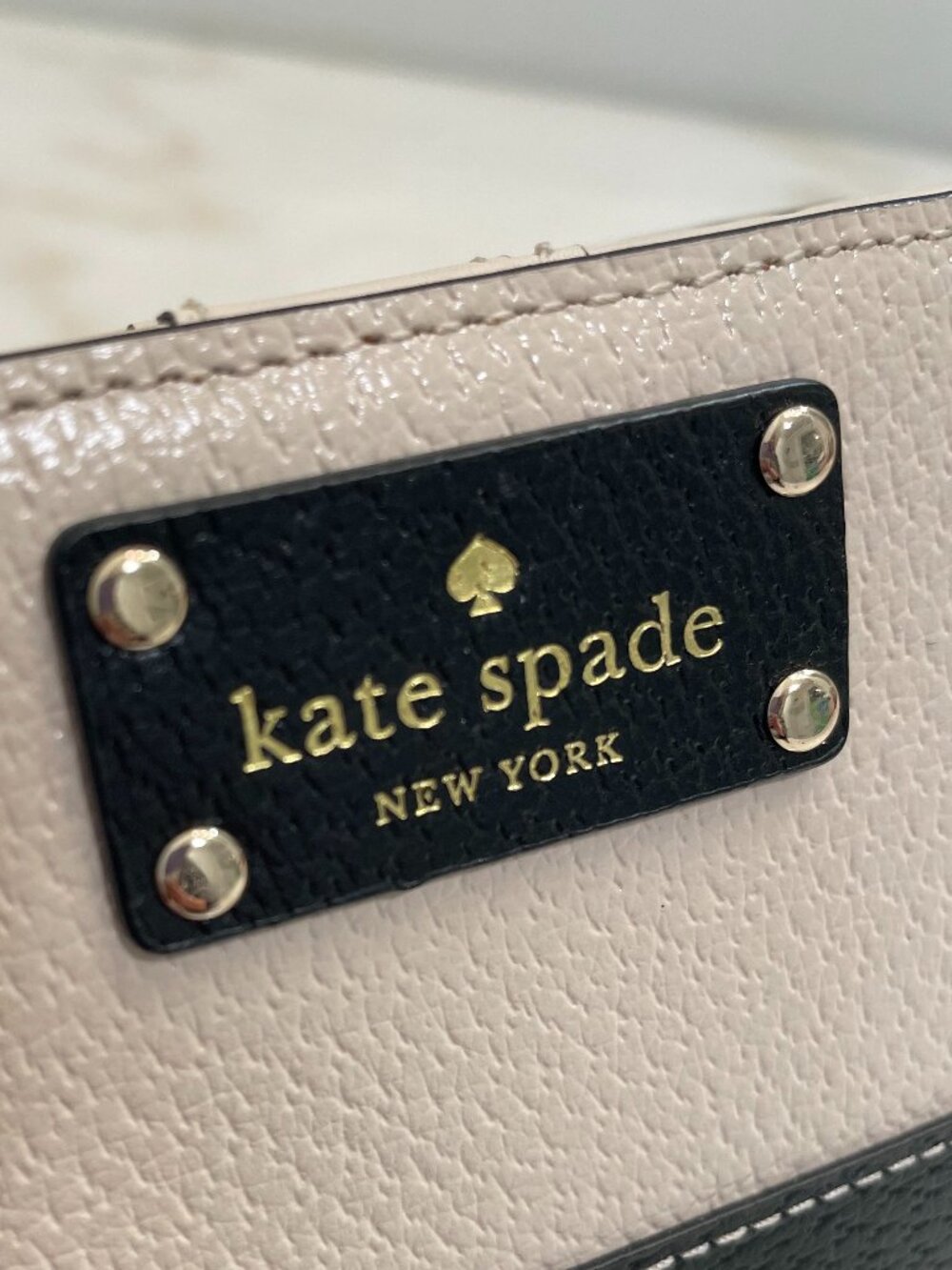 Kate Spade Wellesley Cara zip around & snap Wallet Two-Tone Black and Cream - Picture 6 of 16